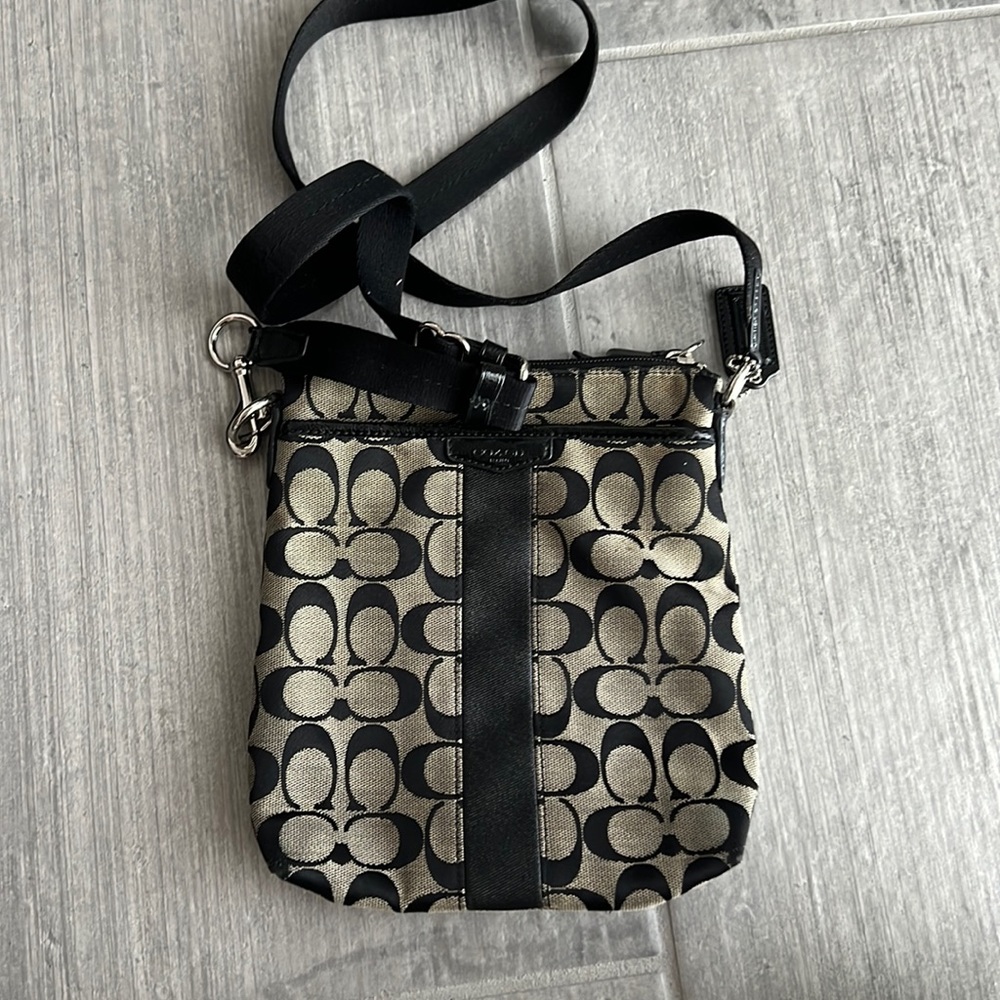 Coach crossbody bag in monogram canvas print